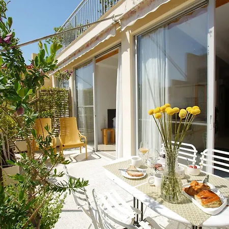 The Marble Suites, Plaka-3